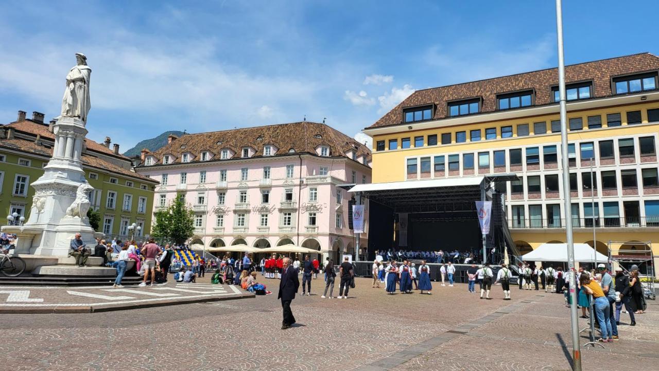 Dolomiti 1 Room Apartment Center Wi-Fi Ac 博尔扎诺 外观 照片